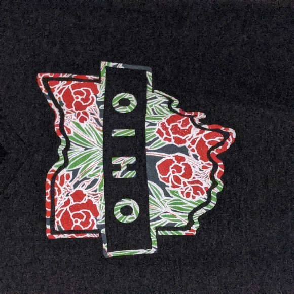 OHIO v-neck - Picture 3 of 4